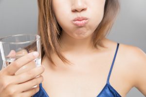 How a Salt Water Mouth Rinse Benefits Oral Health