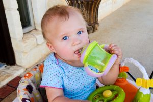 Why You Need to Think Twice Before Giving Your Baby a Sippy Cup